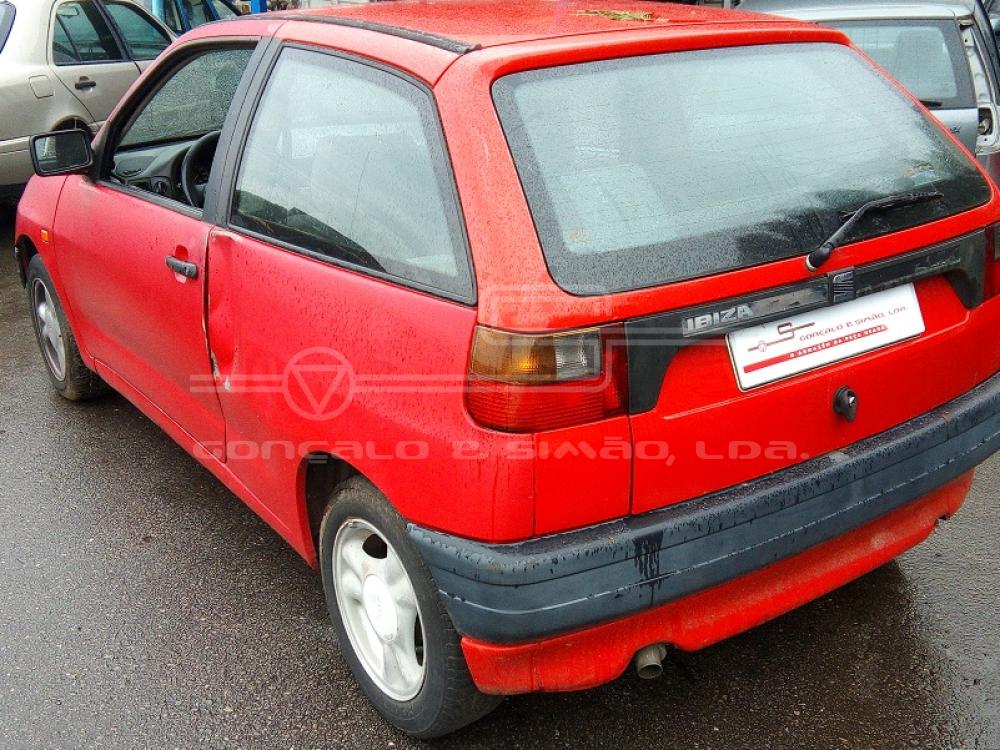 SEAT IBIZA