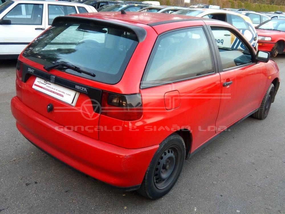 SEAT IBIZA