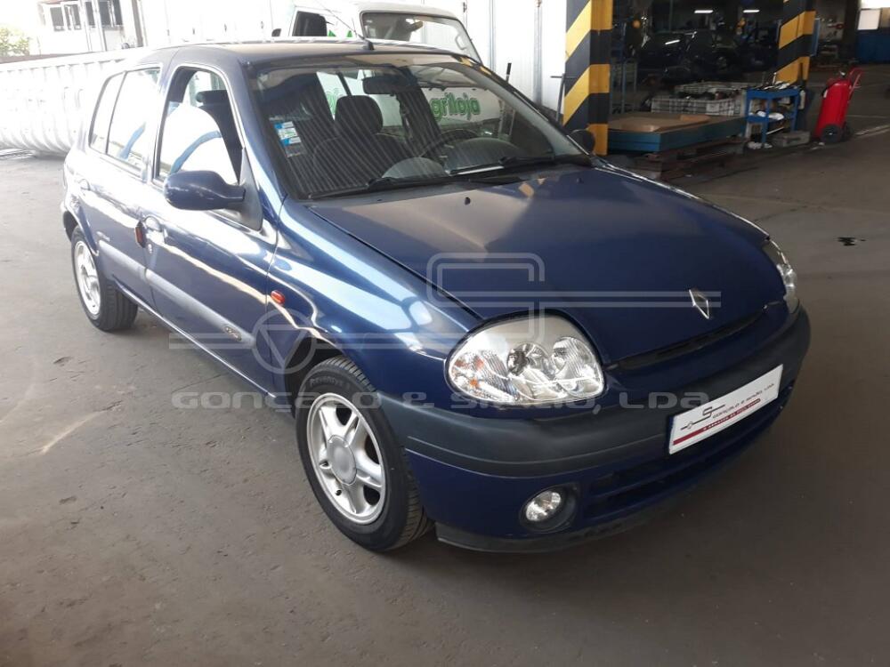 RENAULT CLIO