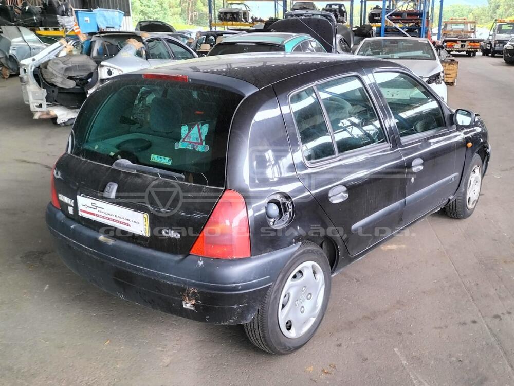 RENAULT CLIO