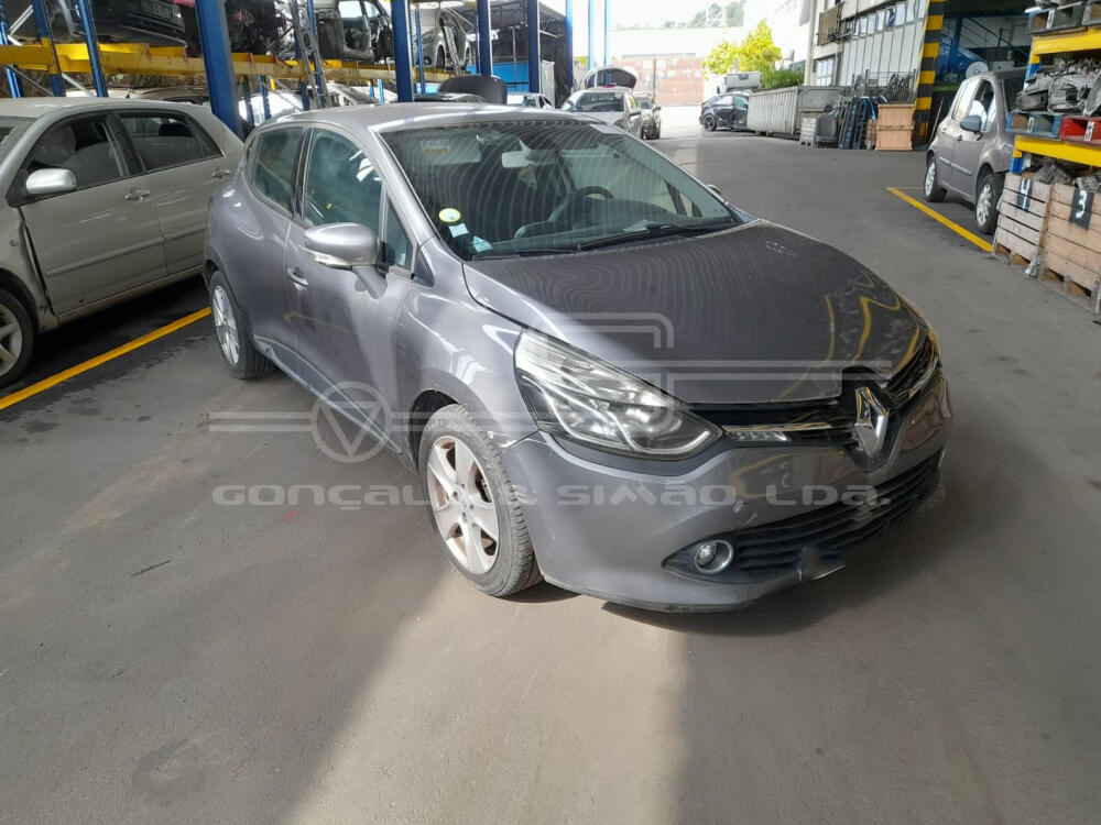 RENAULT CLIO