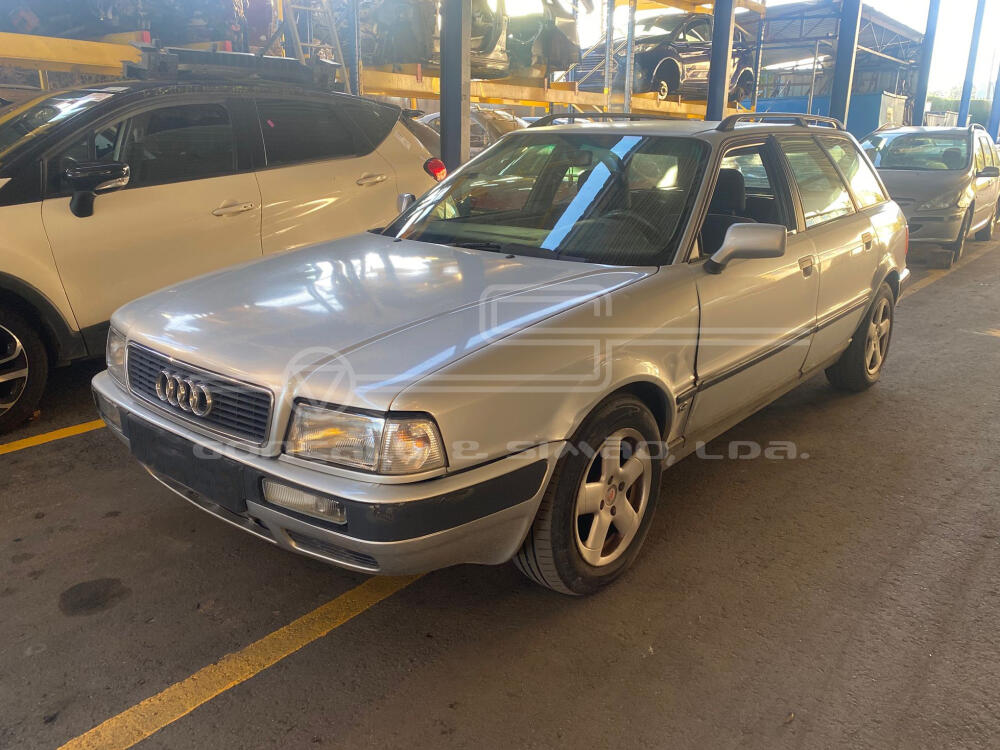 AUDI 80